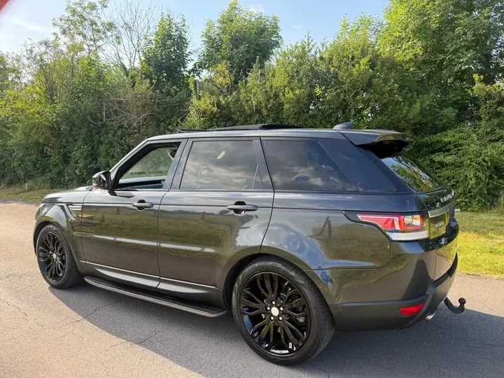 Land Rover Range Rover Sport 2017 photo 3