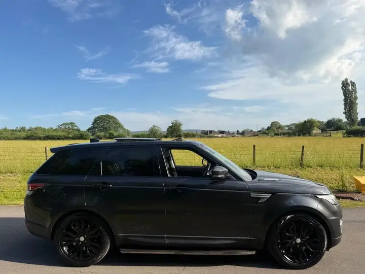 Land Rover Range Rover Sport 2017 photo 5