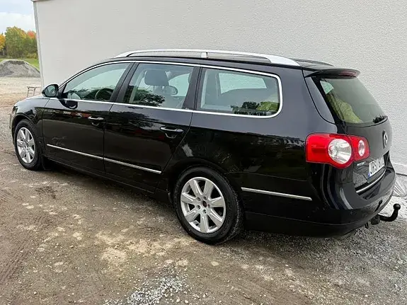 Volkswagen Passat 2009 photo 3
