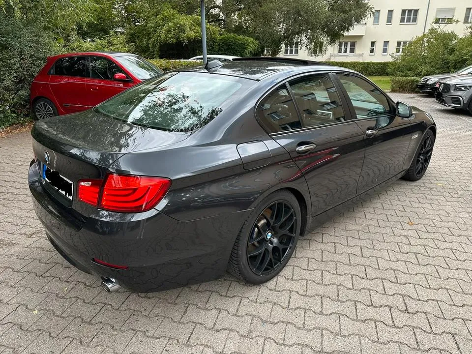 BMW F10