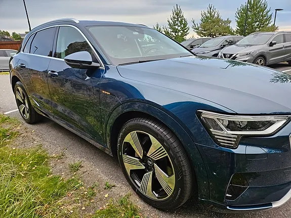 Audi E-Tron 2021 photo 4