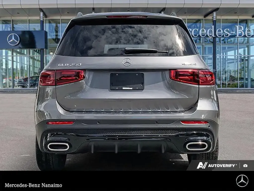 Mercedes-Benz Glb 2026 photo 5