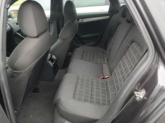 Audi A4 2009 photo 5