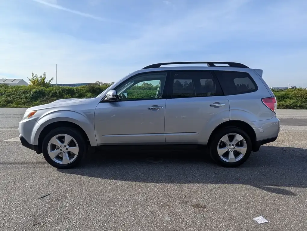 Subaru Forester 2012 photo 3