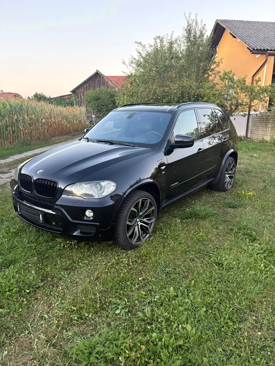 BMW X5 2010 photo 3