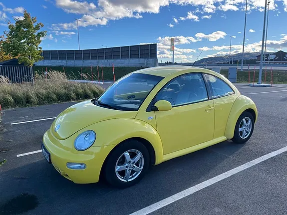 Volkswagen New Beetle 2002 photo 2