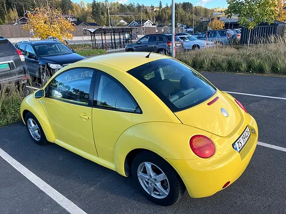 Volkswagen New Beetle 2002 photo 5
