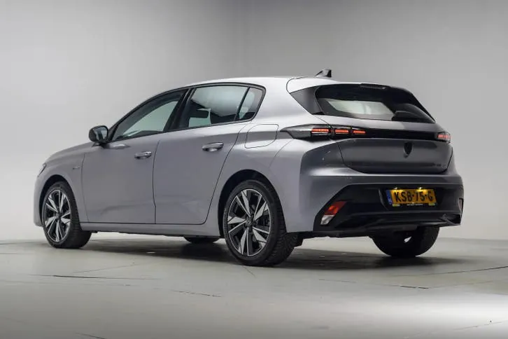 Peugeot 308 2023 photo 3