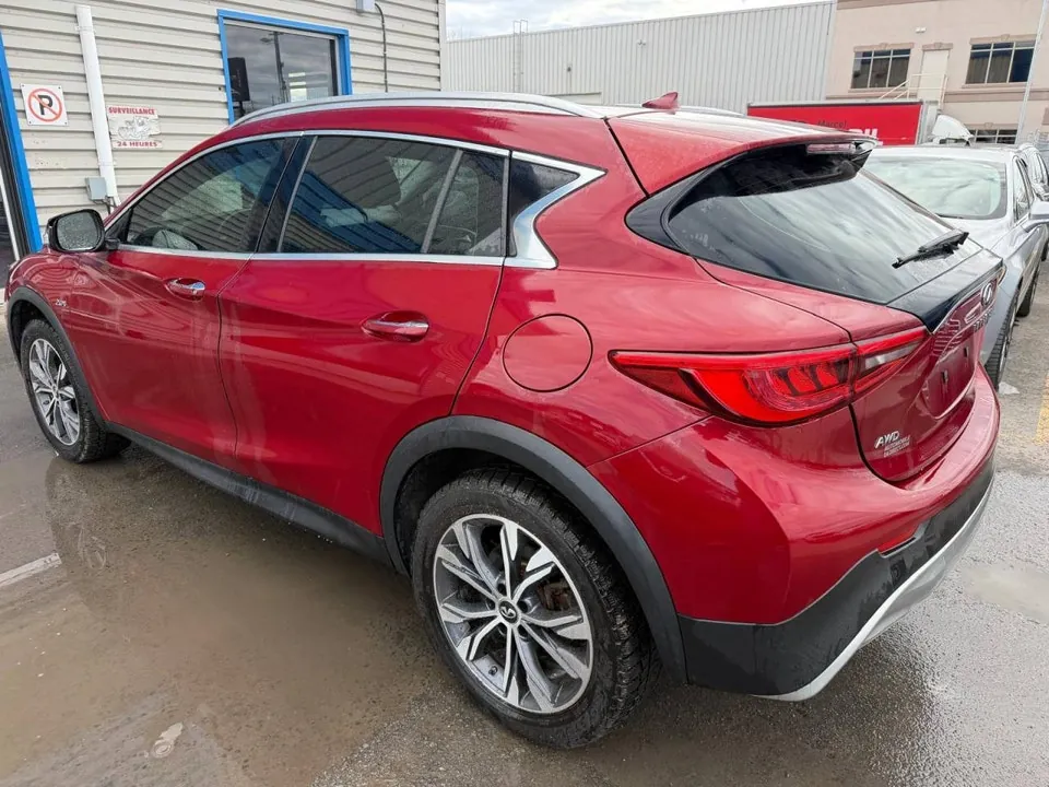 Infiniti Qx30 2017 photo 4
