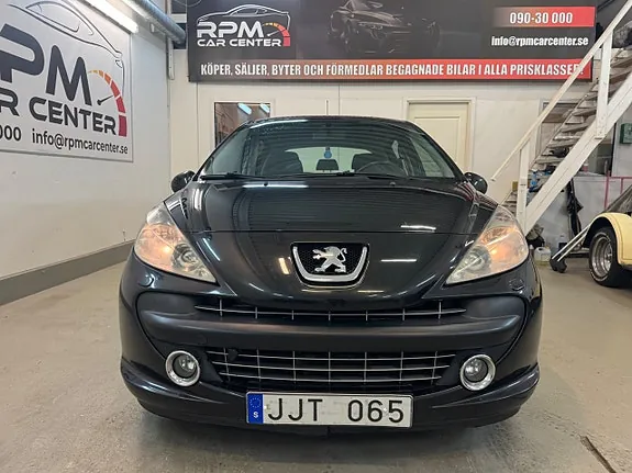 Peugeot 207 2008 photo 4