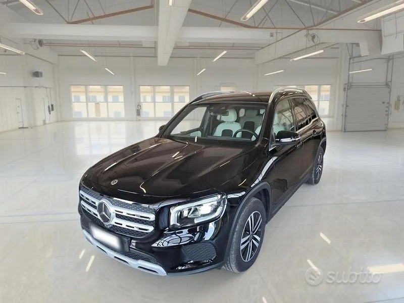 Mercedes-Benz Glb