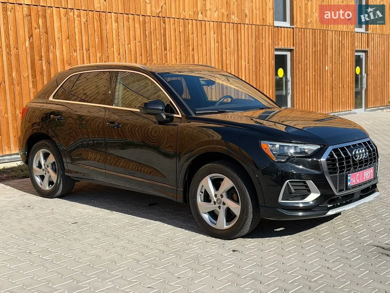 Audi Q3 2020 photo 3