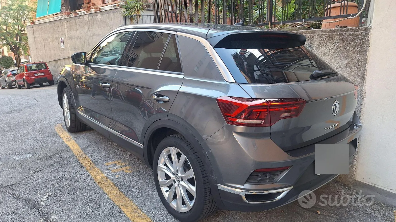 Volkswagen T-Roc 2020 photo 2