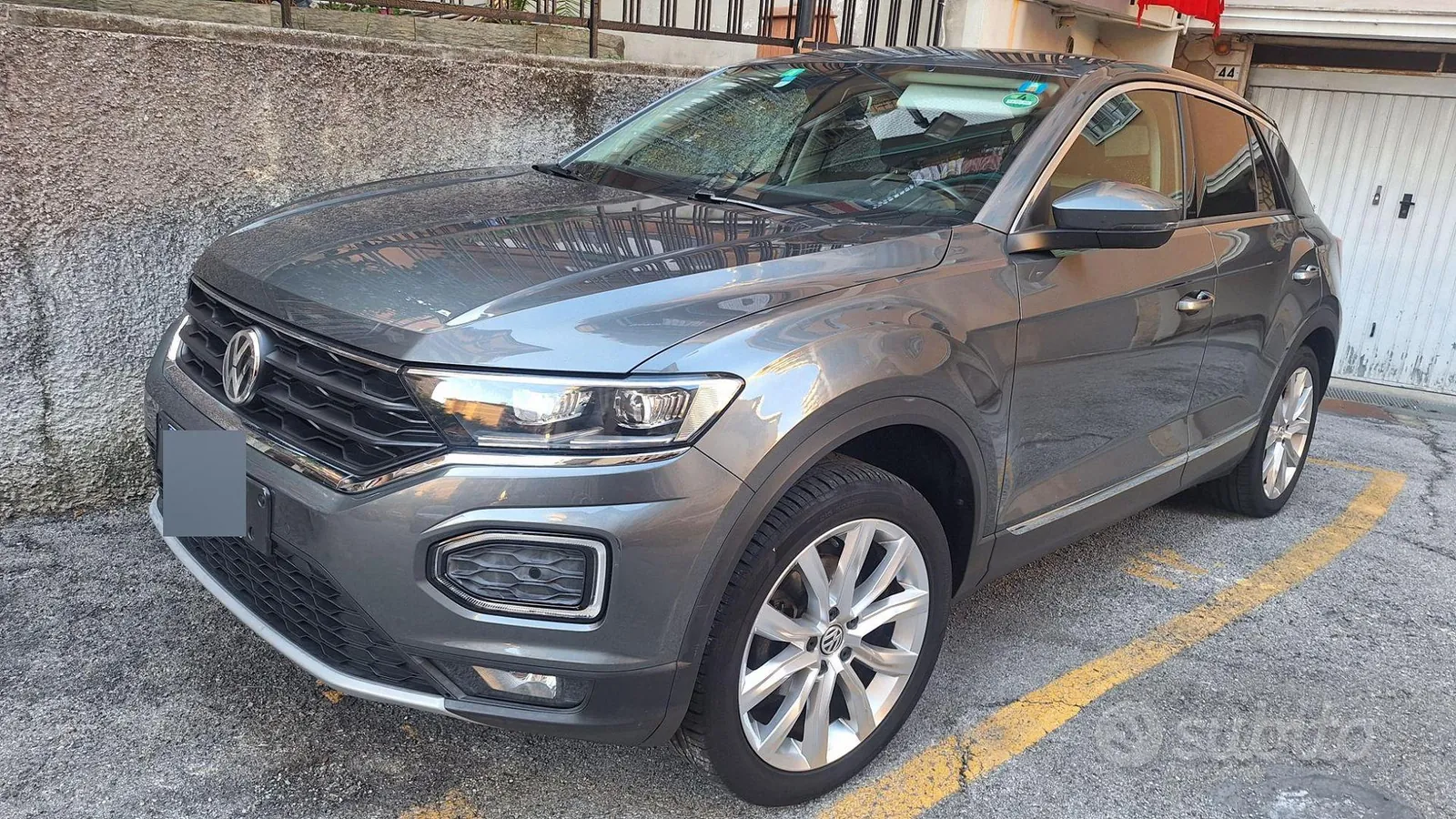 Volkswagen T-Roc 2020 photo 3
