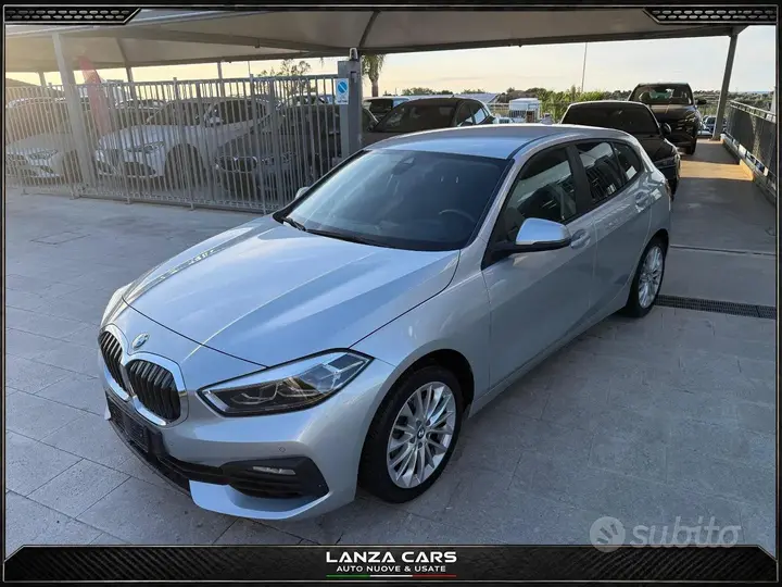 BMW 116D 2021 photo 3