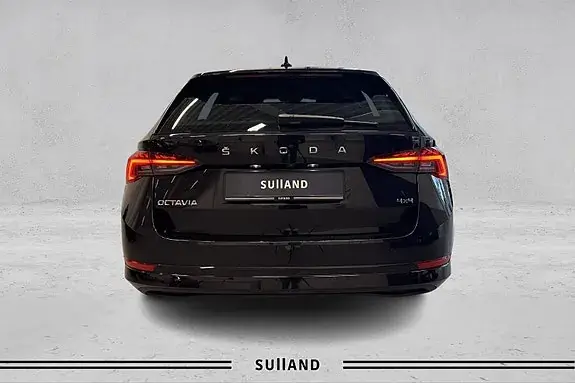 Skoda Octavia 2024 photo 4