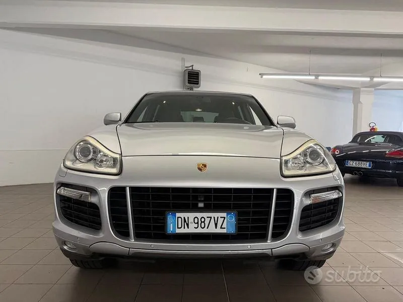 Porsche Cayenne 2008 photo 2
