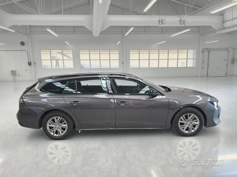 Peugeot 508 2022 photo 3