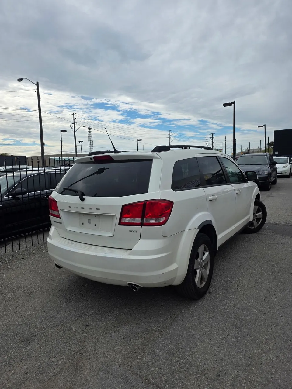 Dodge Journey 2011 photo 4