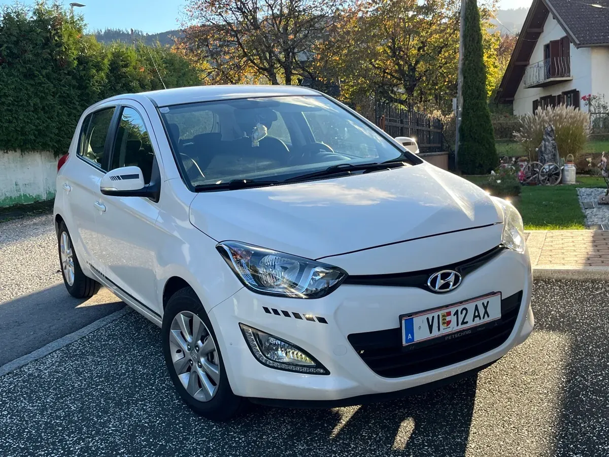 Hyundai I20