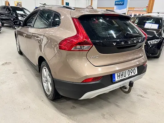 Volvo V40 Cross Country 2015 photo 3