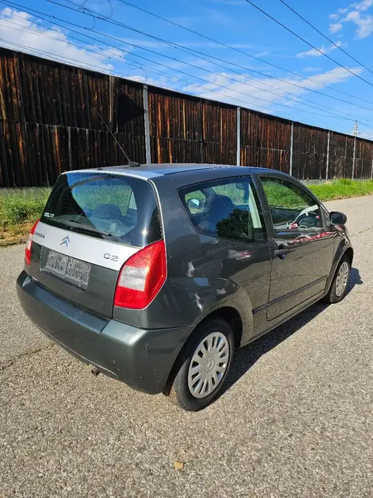 Citroen C2 2009 photo 2