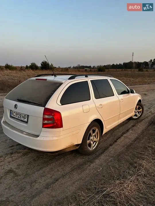 Skoda Octavia 2007 photo 4