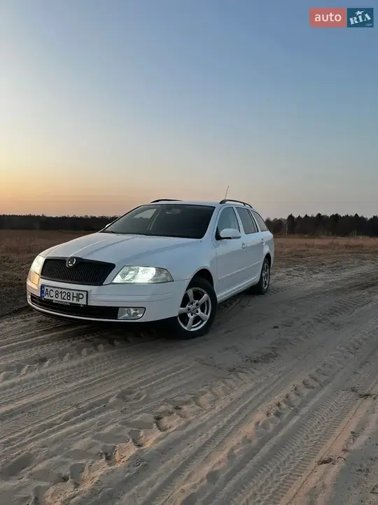 Skoda Octavia 2007 photo 2