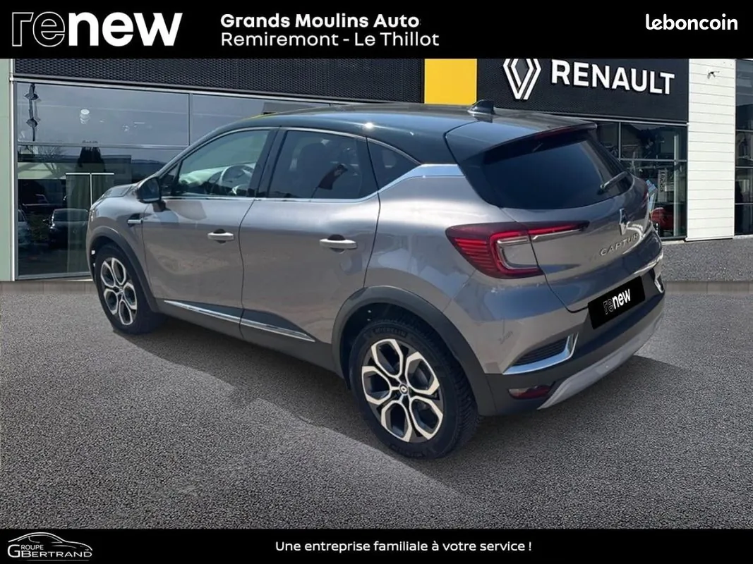 Renault Captur 2023 photo 5