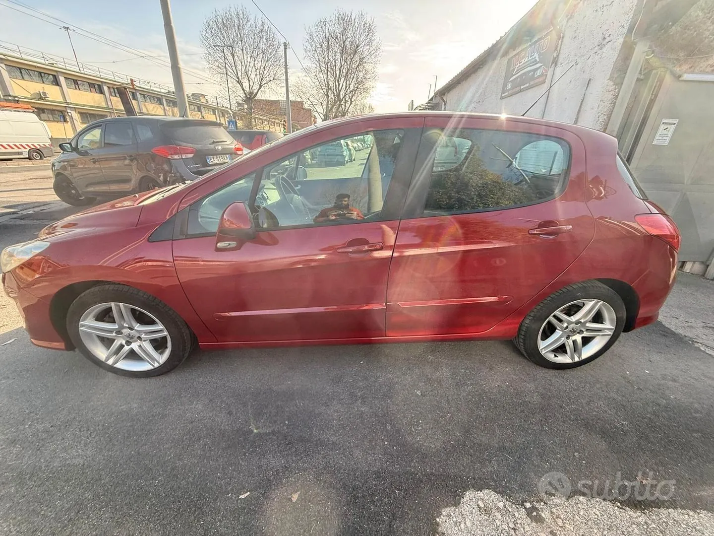 Peugeot 308 2011 photo 5