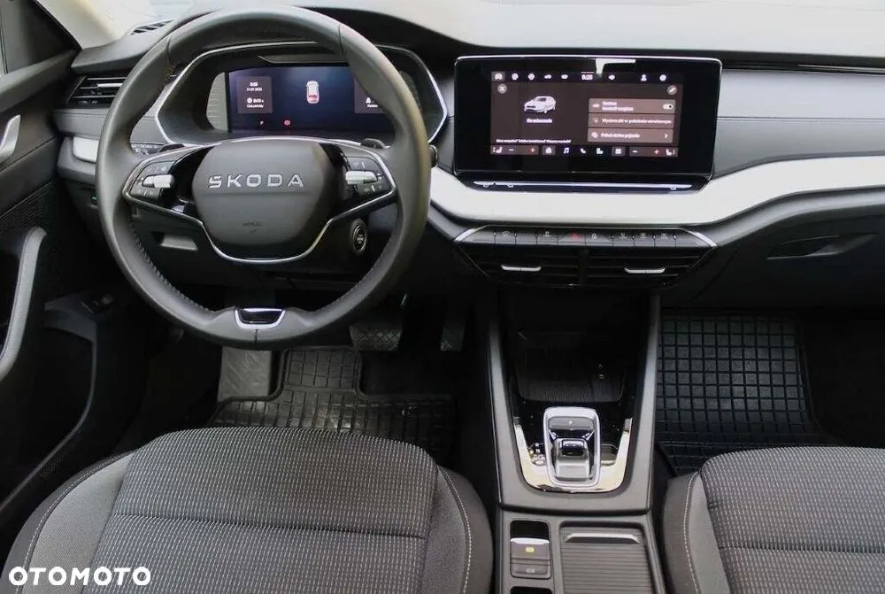 Skoda Octavia 2025 photo 4