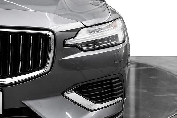 Volvo V60 2019 photo 4