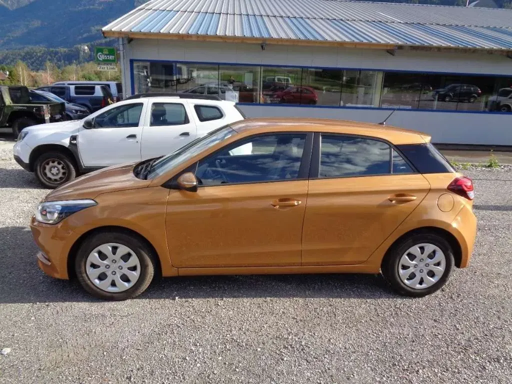 Hyundai I20 2016 photo 2