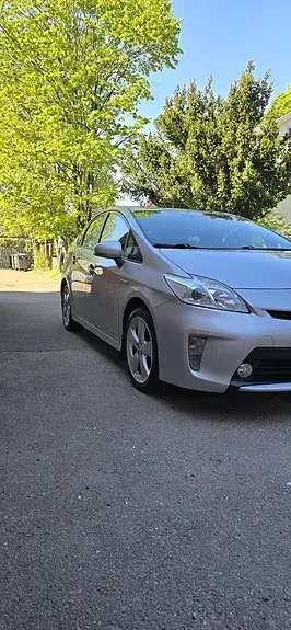 Toyota Prius 2012 photo 3