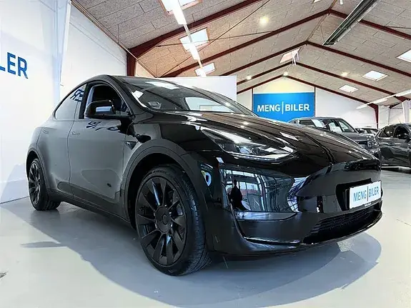 Tesla Model Y 2023 photo 3