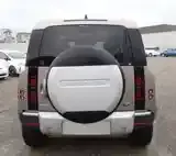 Land Rover Defender 2024 photo 5