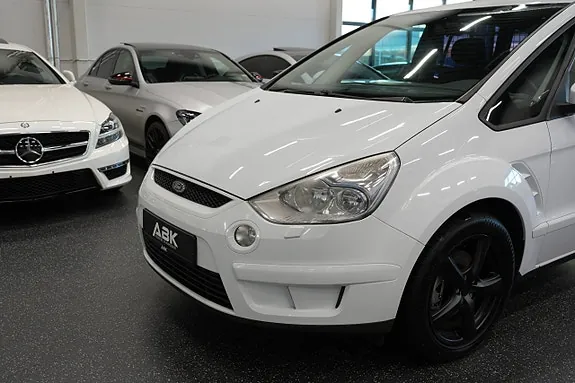 Ford S-Max 2009 photo 2