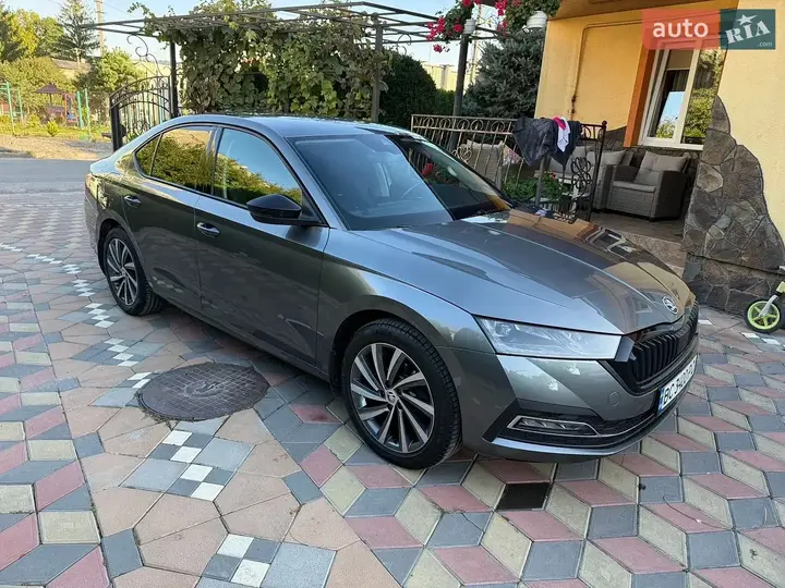 Skoda Octavia 2023 photo 5