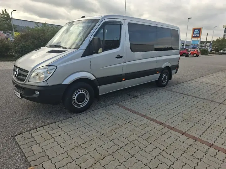 Mercedes-Benz Sprinter 2011 photo 2