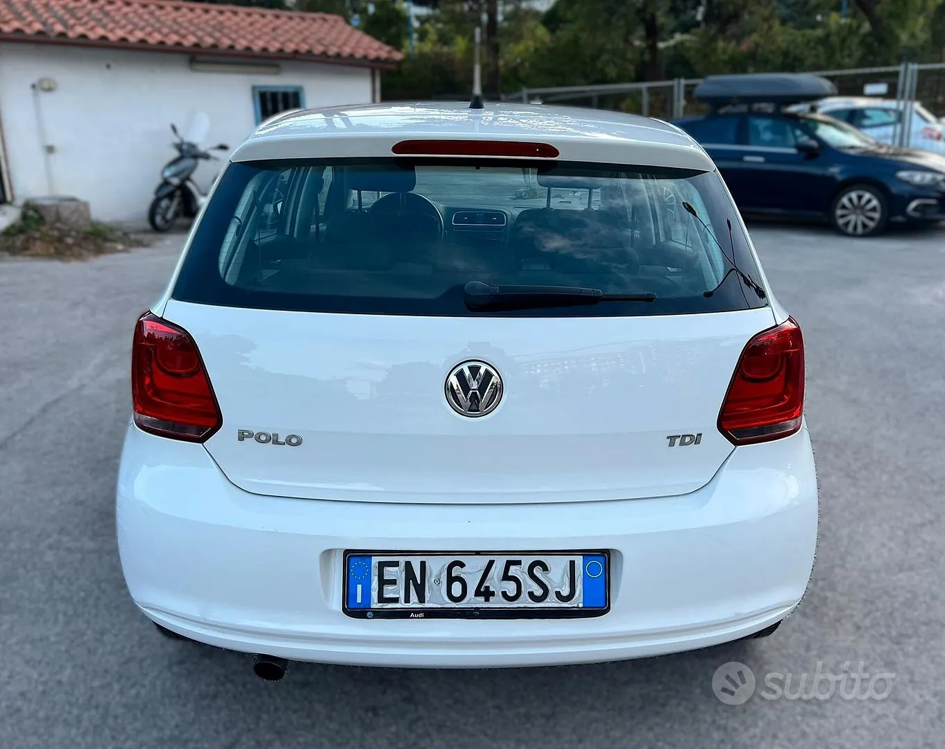 Volkswagen Polo 2012 photo 4