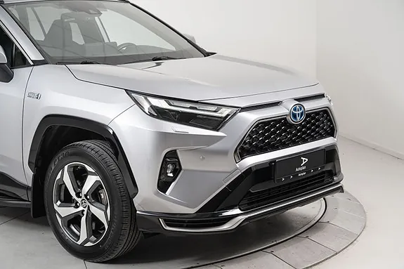 Toyota Rav4 2023 photo 3