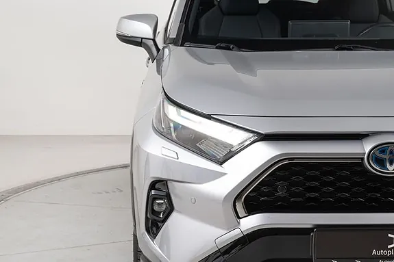 Toyota Rav4 2023 photo 5