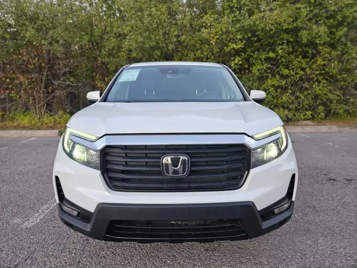 Honda Ridgeline 2022 photo 2