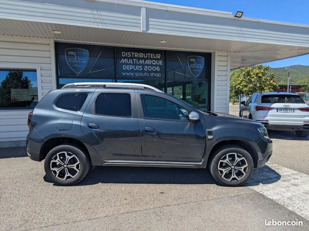 Dacia Duster 2017 photo 2