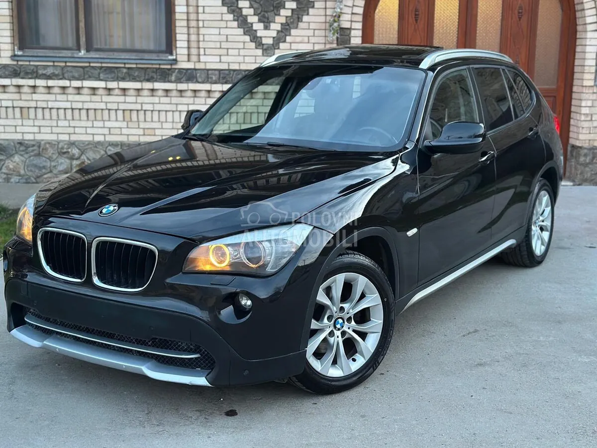 BMW X1 2011 photo 2