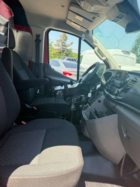 Ford Transit 2019 photo 4