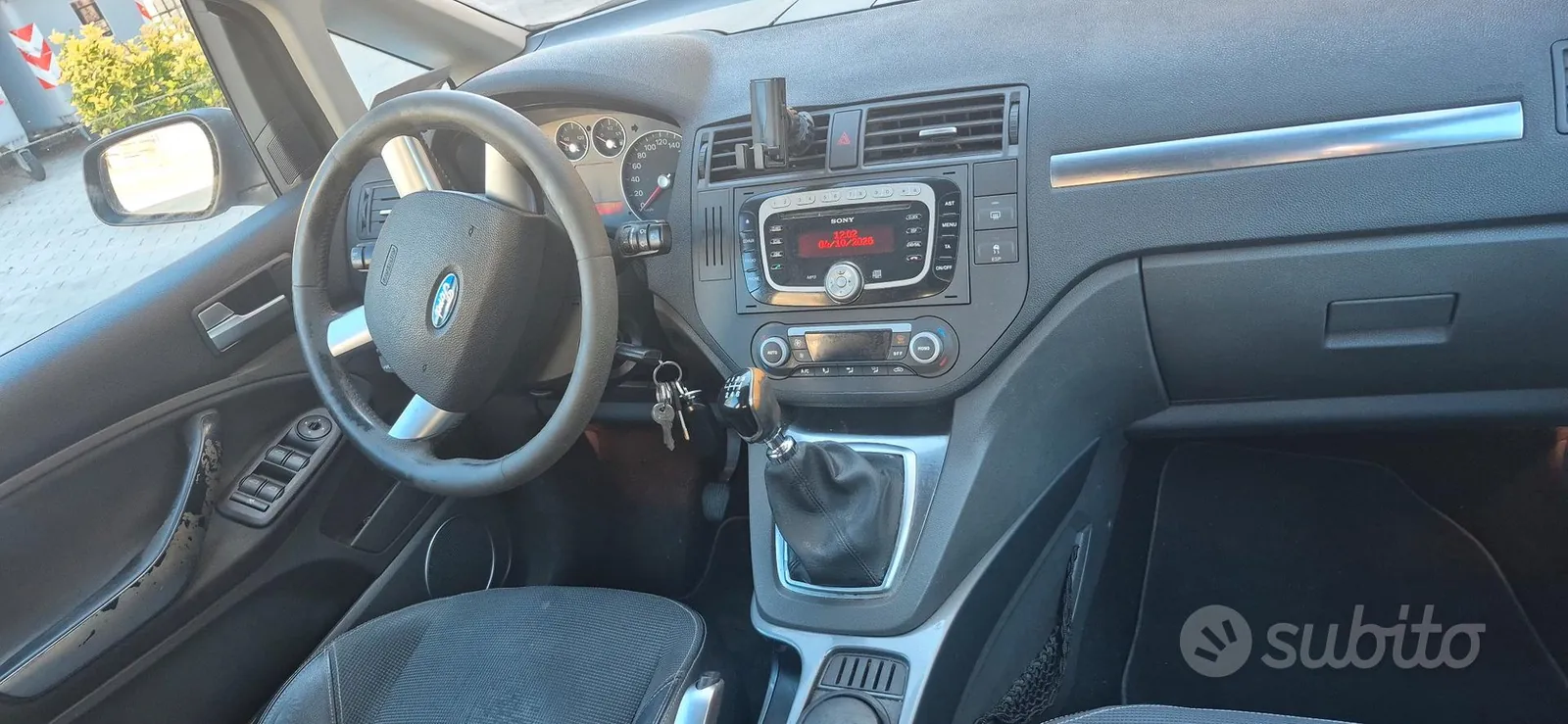 Ford C-Max 2008 photo 4