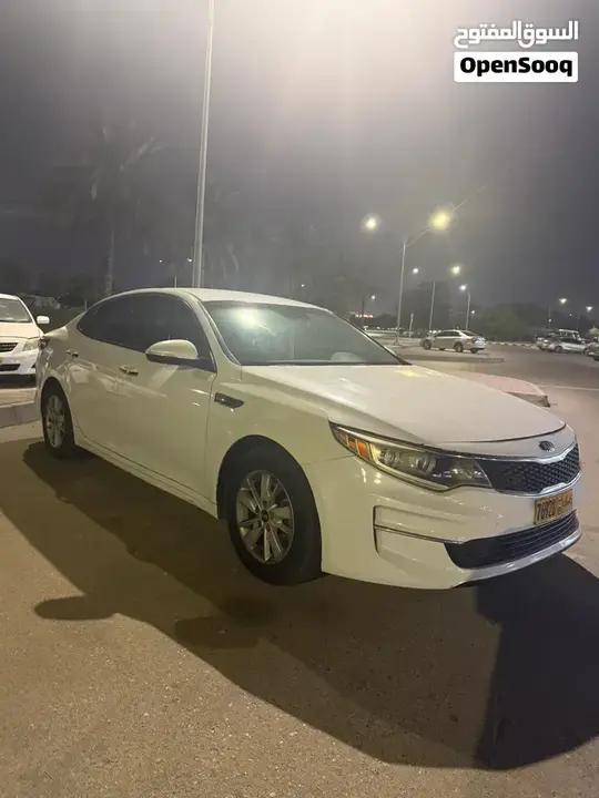 Kia Optima 2017 photo 2