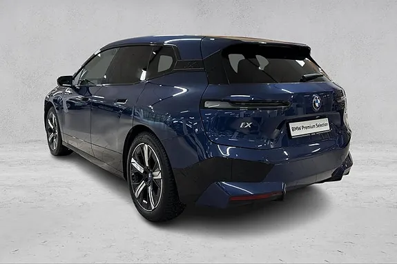 BMW Ix 2023 photo 3