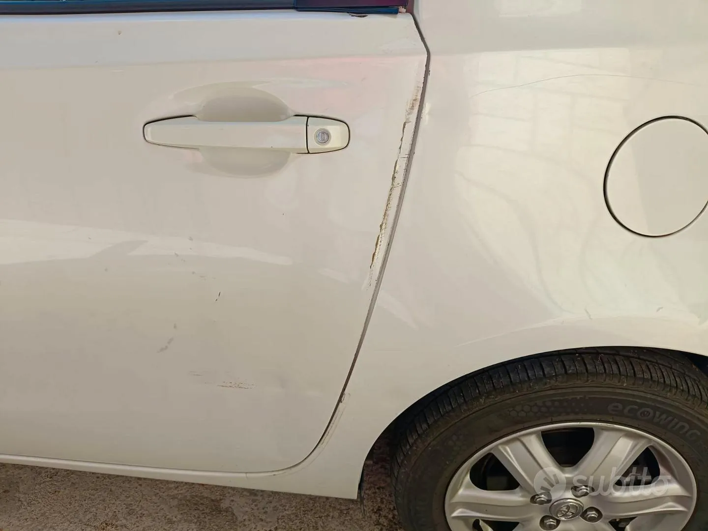 Toyota Iq 2009 photo 4